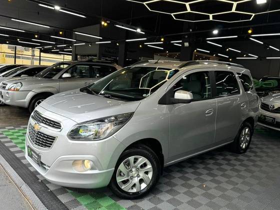 CHEVROLET SPIN 1.8 LTZ 8V FLEX 4P AUTOMÁTICO CHEVROLET SPIN 1.8 LTZ 8V FLEX 4P AUTOMÁTICO
